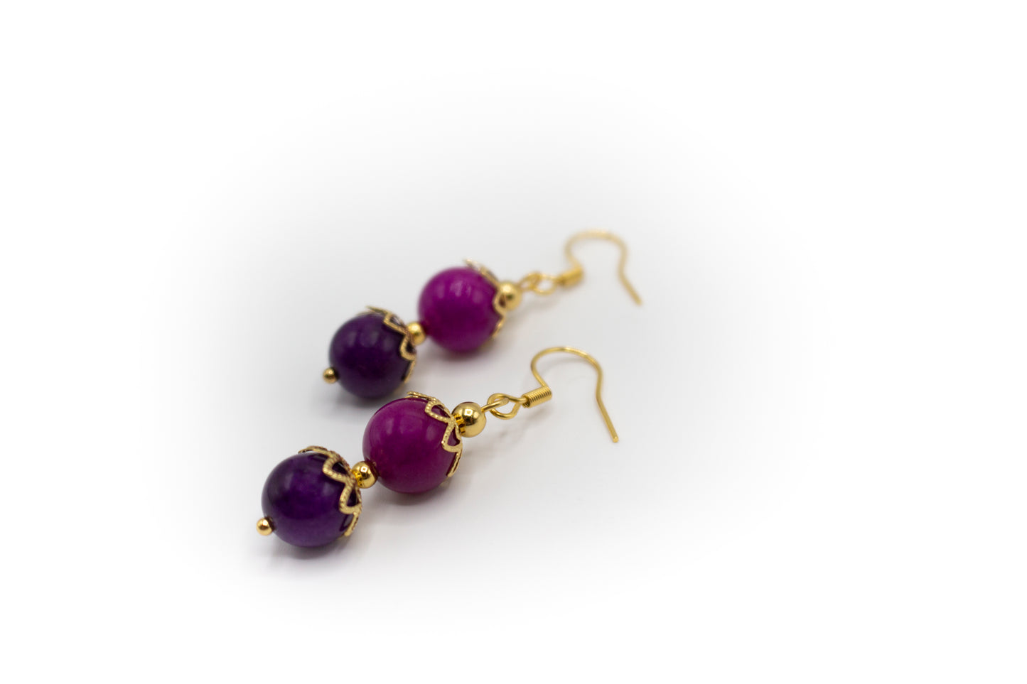 pendientes de gancho piedras naturales kunzita y charoita y acero inoxidable color oro