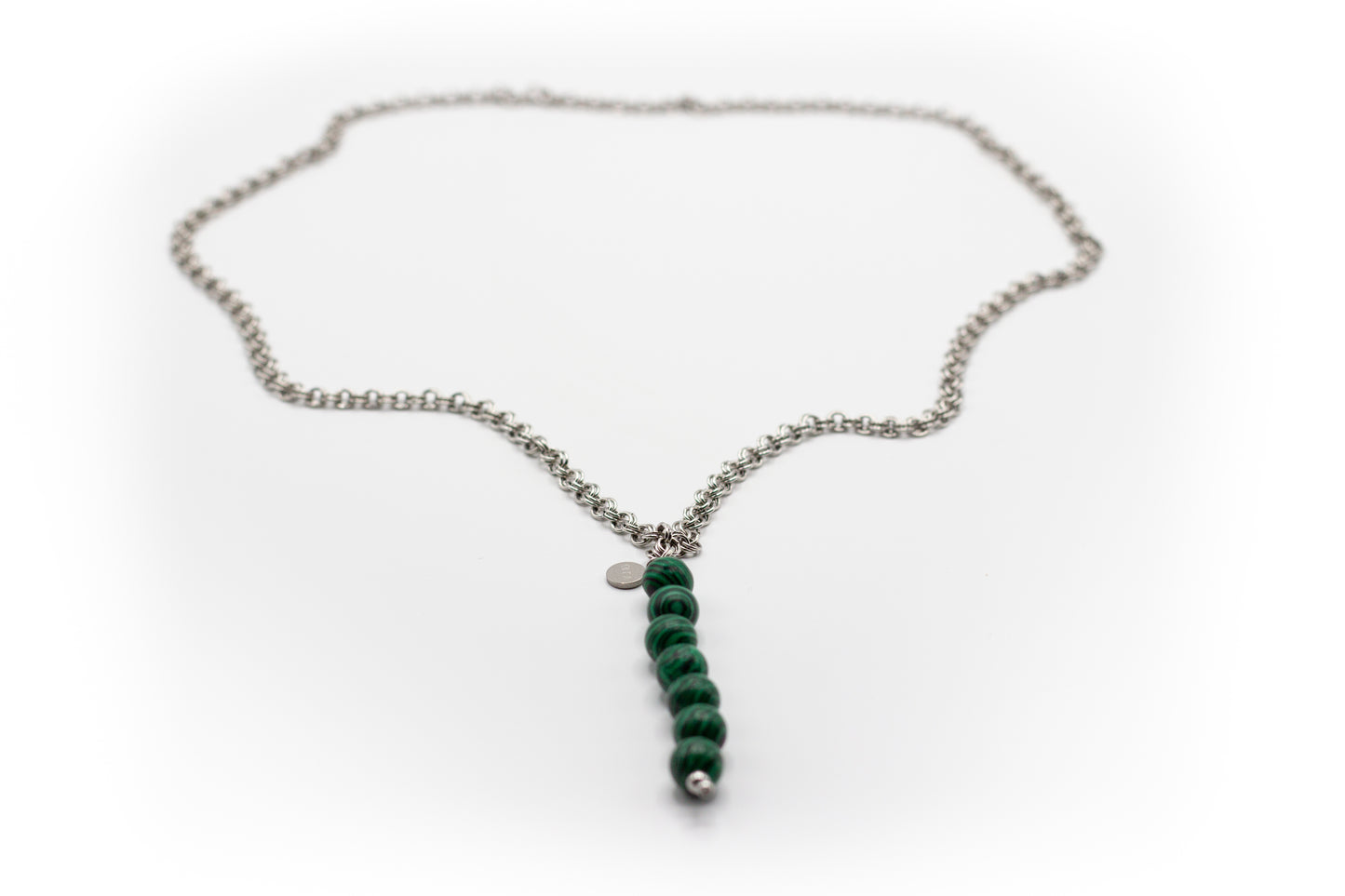 Collar Extra Largo Acero Inoxidable Color Plata con Colgante de Piedra Natural Malaquita