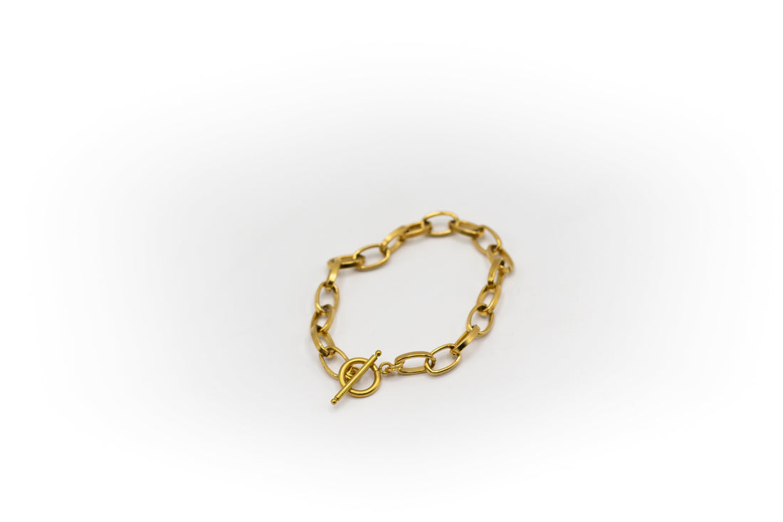 Pulseras de acero inoxidable: por qué no se oxidan y duran años
