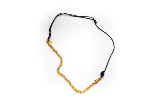 Verstellbare Halskette aus goldfarbenem Edelstahl und schwarzer Kordel