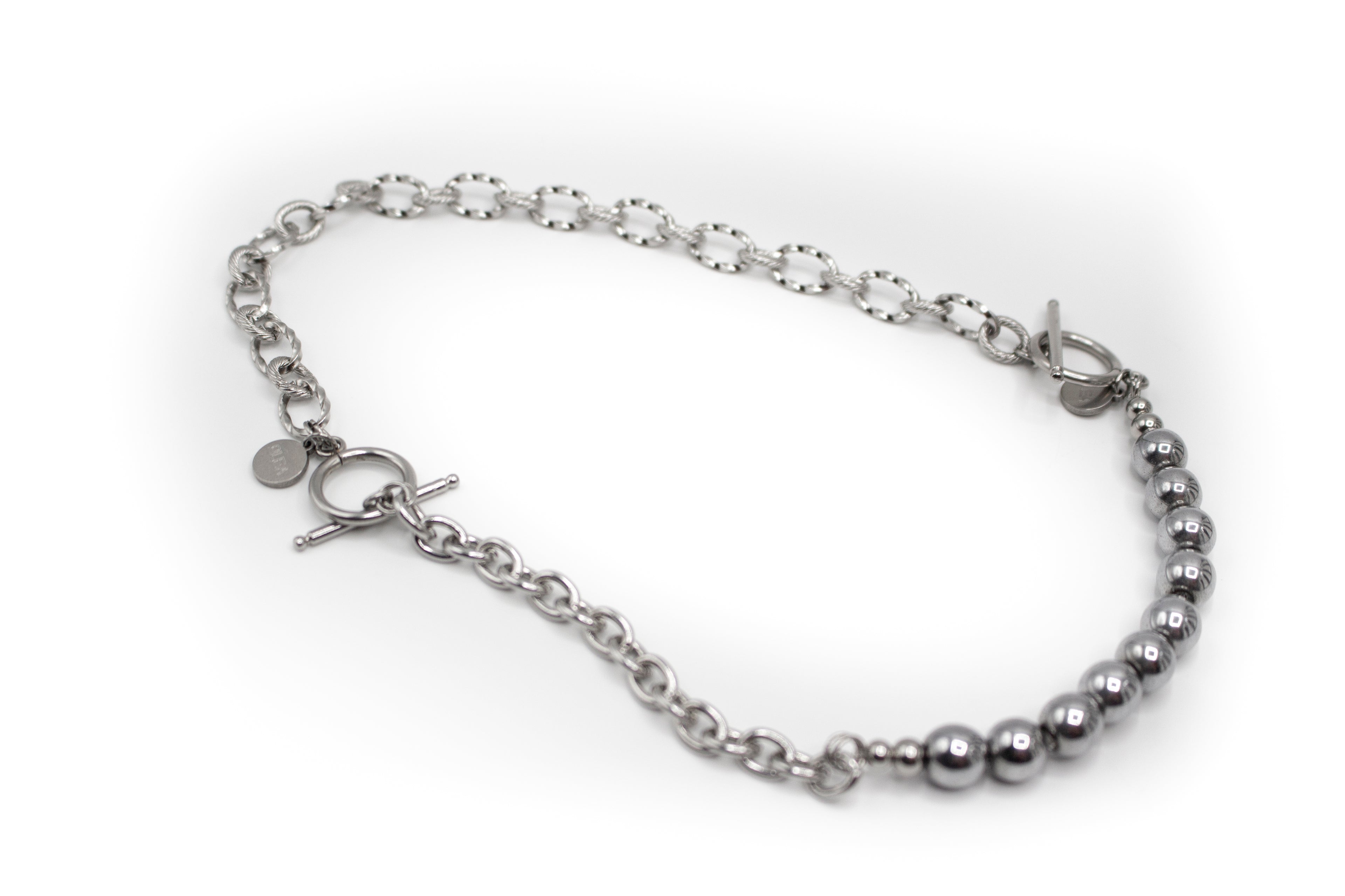 Halskette mit 2 Armbändern aus silberfarbenem Edelstahl und natürlichem Hämatitstein