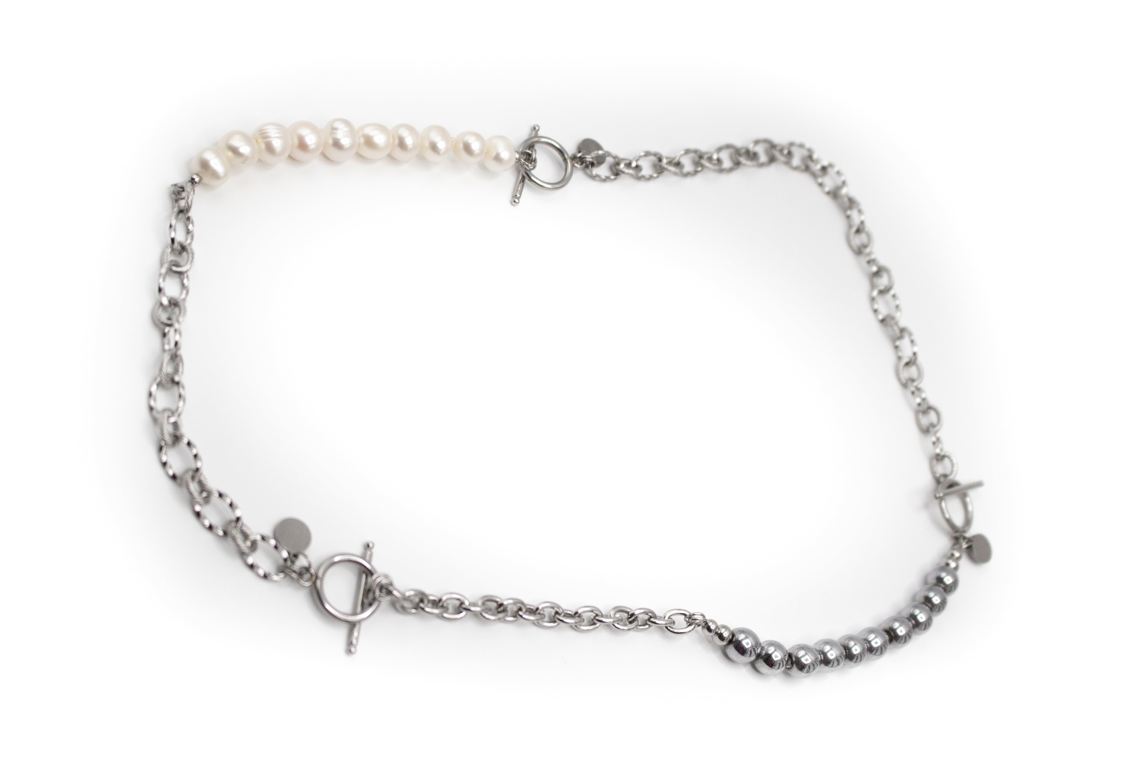 Halskette aus 3 Armbändern aus silberfarbenem Edelstahl und Naturperle mit natürlichem Hämatitstein