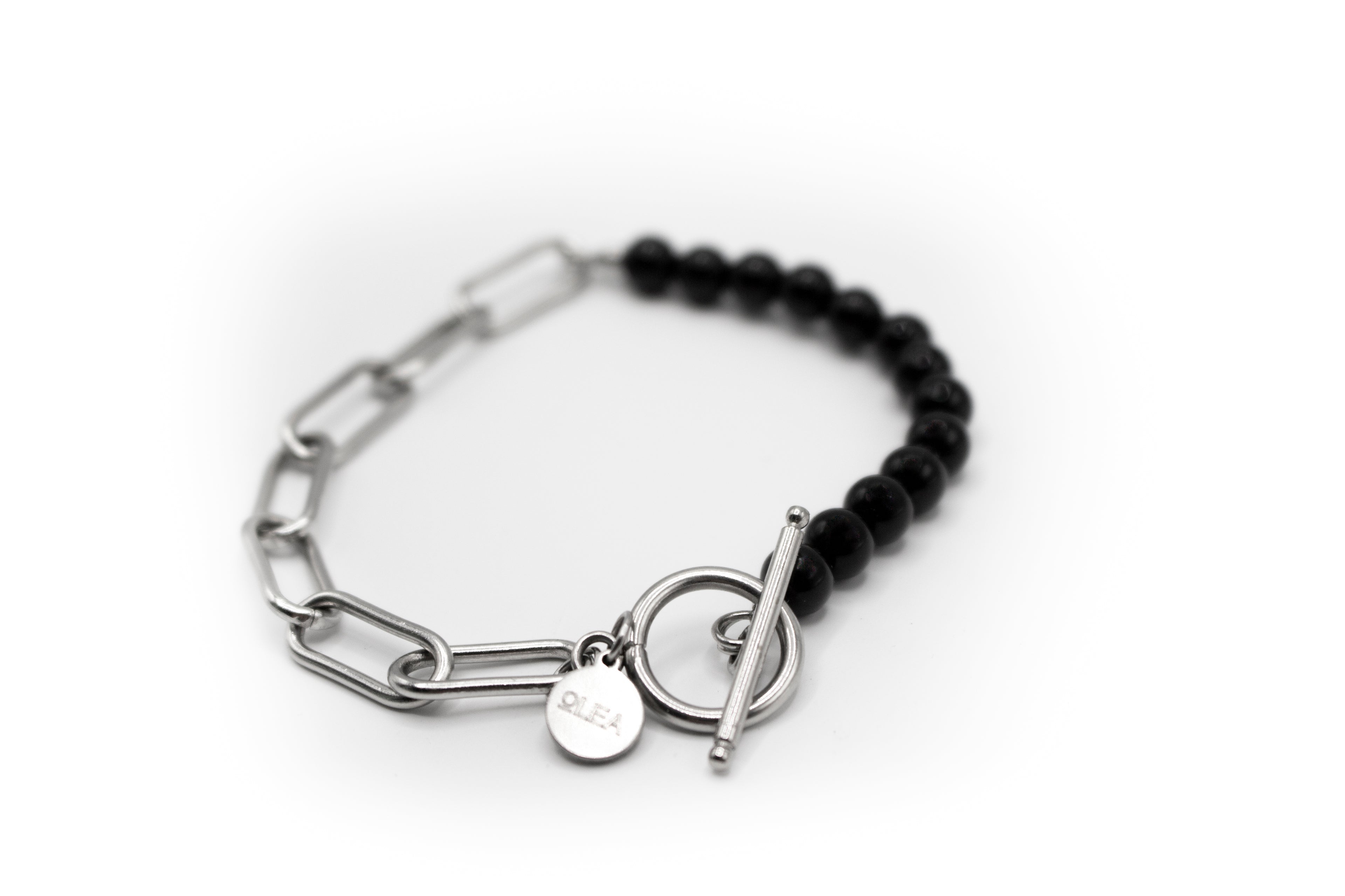 pulsera de piedra natural ónix (bolas pequeñas) y mitad cadena de acero inoxidable color plata
