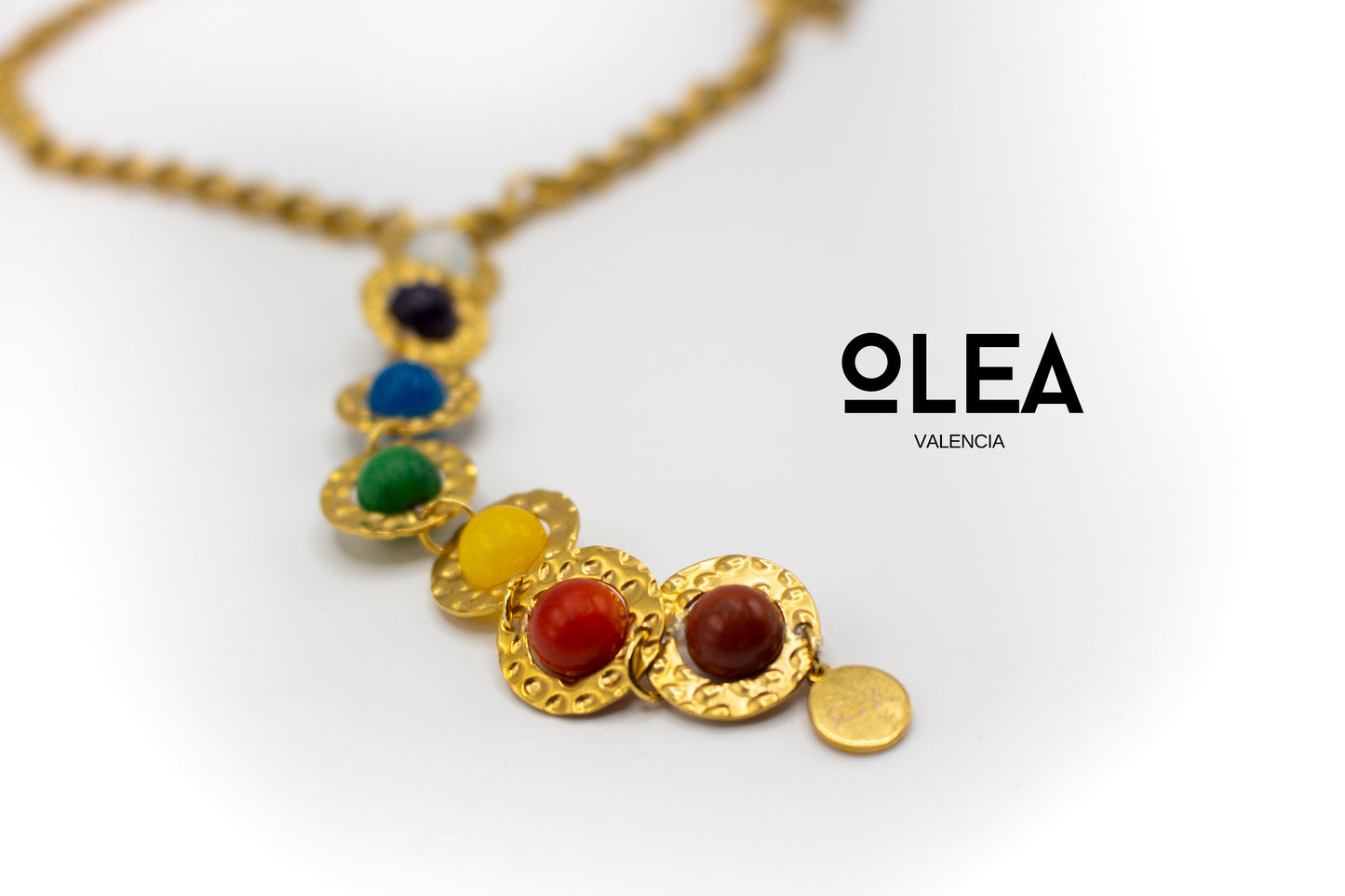 collar de los 7 chakras acero inoxidable color oro y piedras naturales