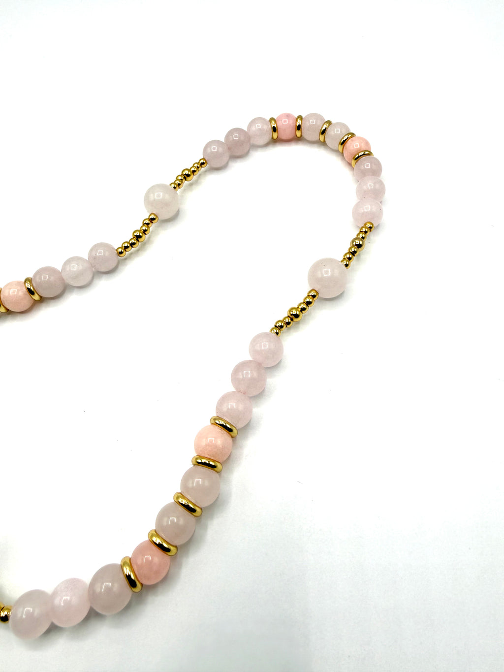 rosario de piedra natural cuarzo rosa y morenita de berilo rosa con acero inoxidable bañado en oro de 14K