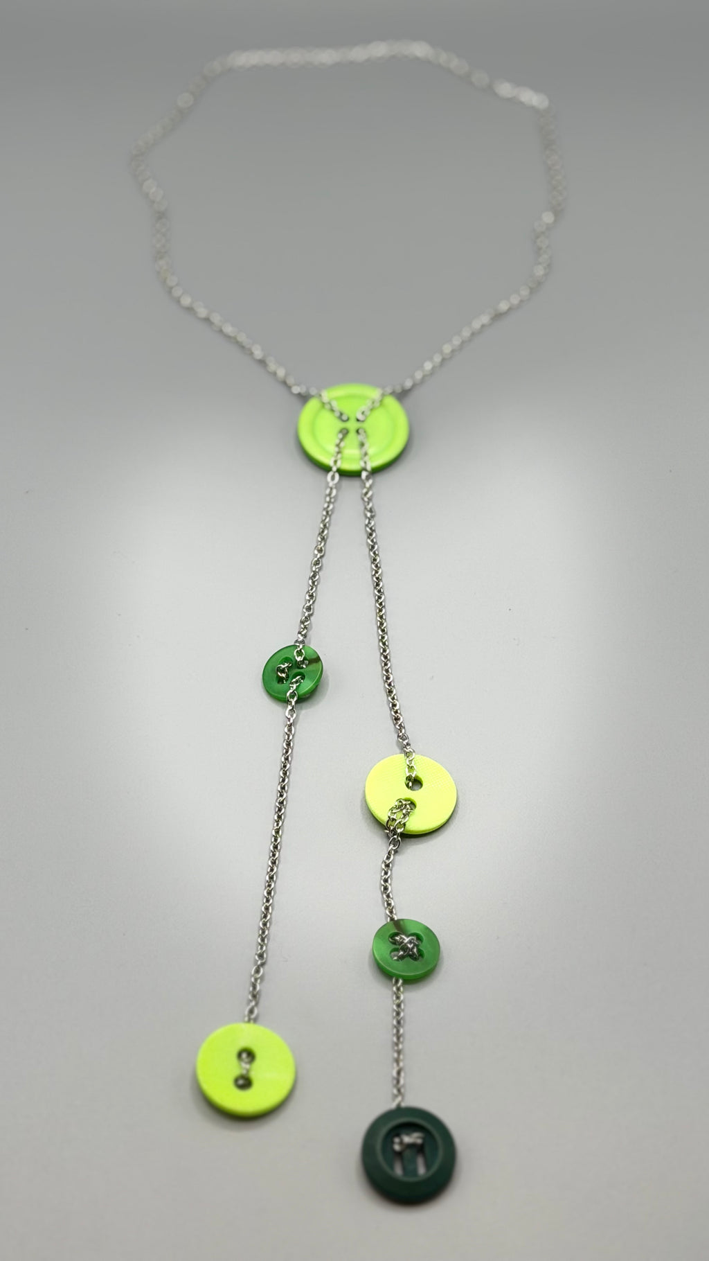 collar Botoné largo