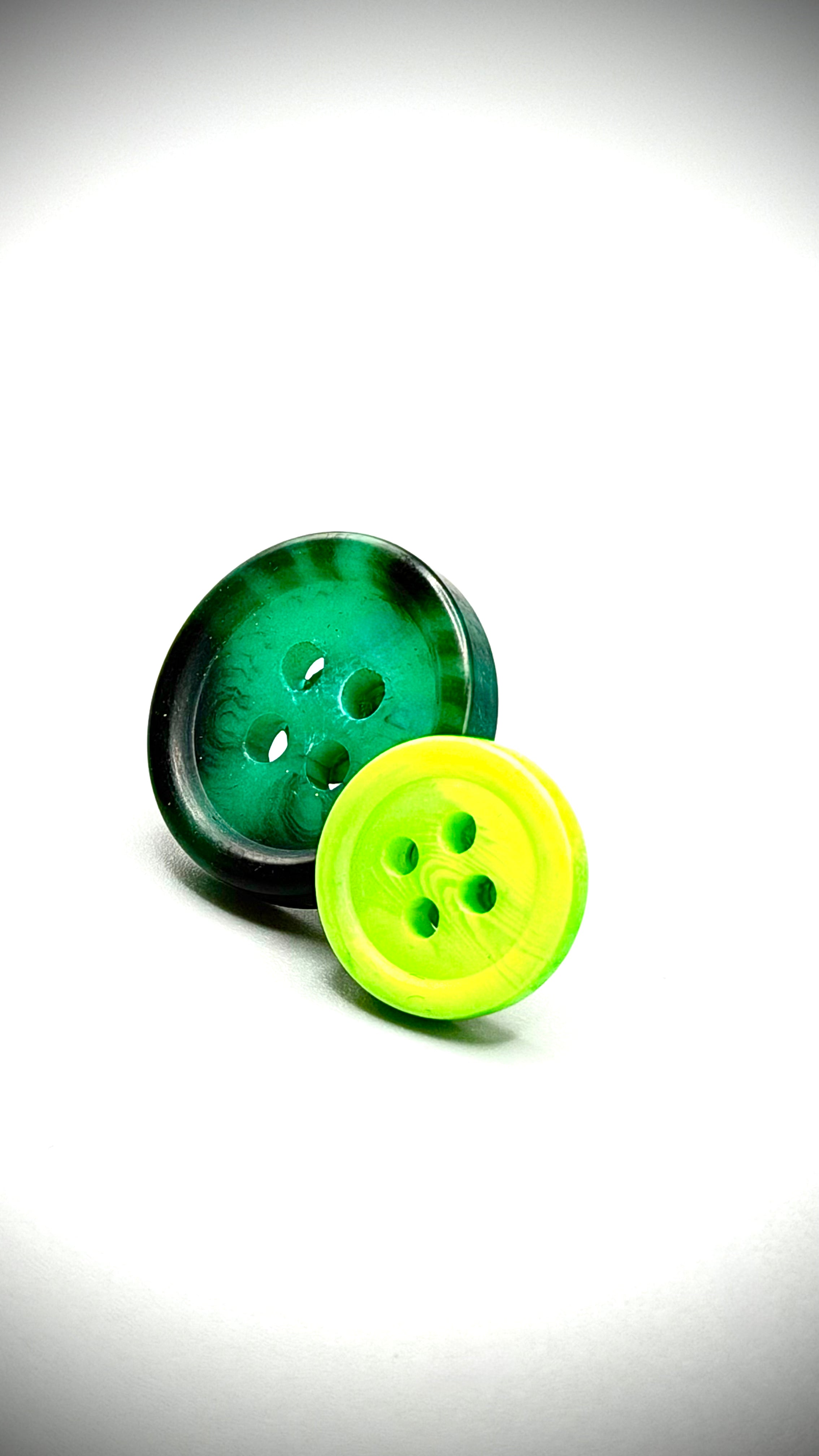Pendientes Botoné de botón ( DESIGUALES )