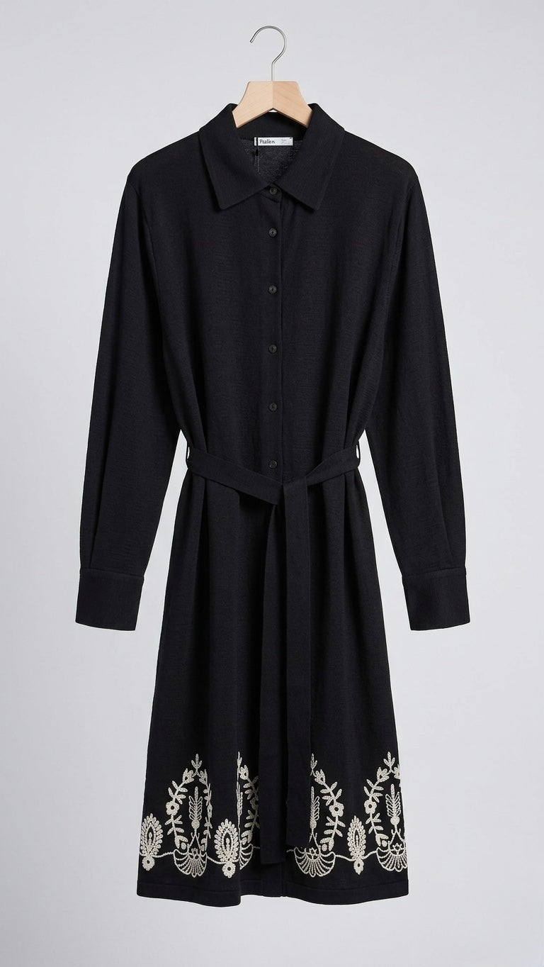 vestido con botones y cenefa debajo