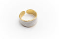 Anillo ajustable de acero inoxidable dorado y blanco