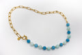 Mittlere Halskette aus goldfarbenem Edelstahl mit natürlichem Jade- und Amazonitstein