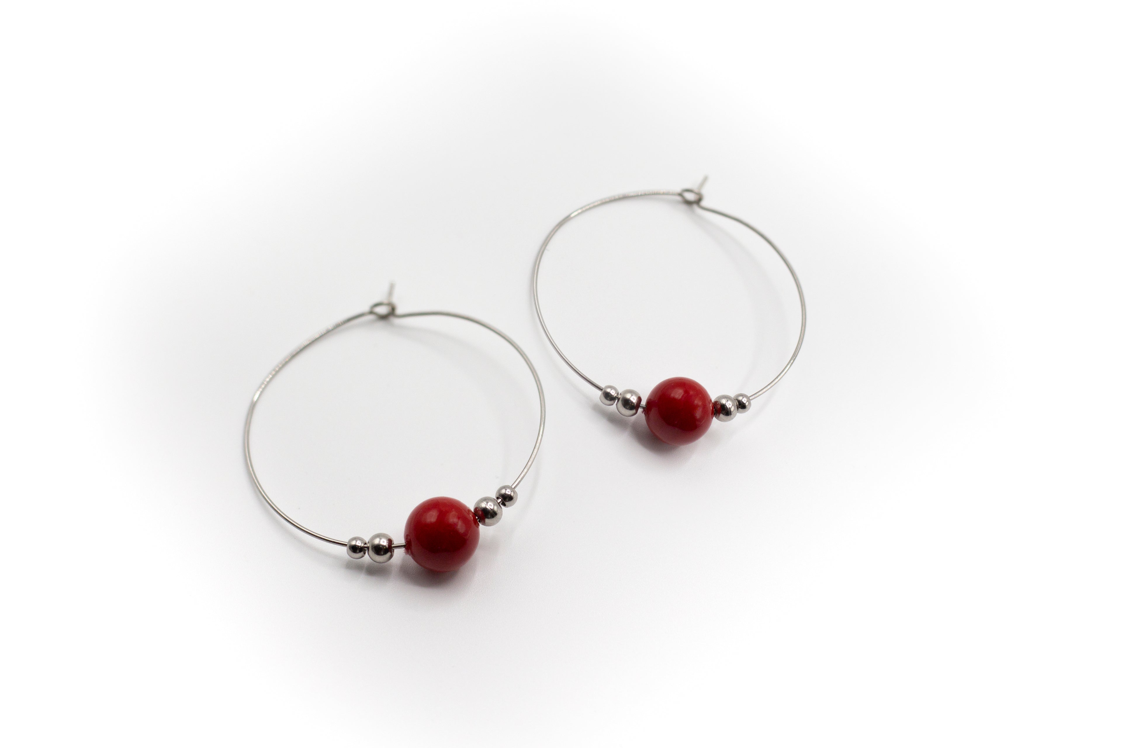 pendientes de aro coral rojo de imitación y acero inoxidable color plata