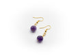 Hakenohrringe mit natürlichem Amethyststein und goldfarbenem Edelstahl