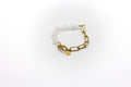 pulsera de piedra natural cuarzo blanco craqueado y mitad cadena de acero inoxidable color oro